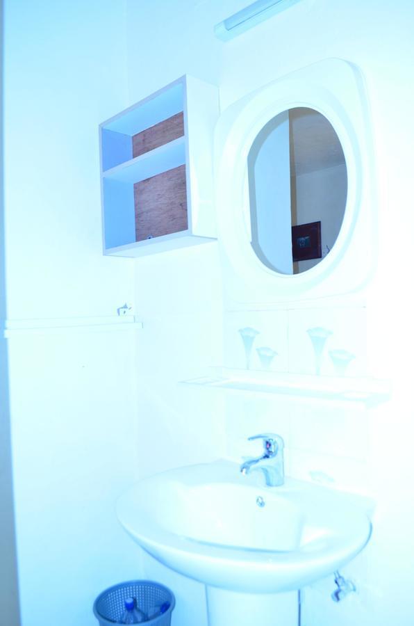 Light House Hotel Huye Buitenkant foto